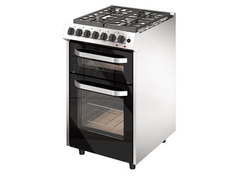 Esquema comparativo entre una cocina doméstica de doble horno y un horno combinado industrial de alta eficiencia