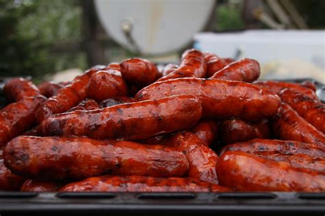 Plato de chorizo de jabalí artesanal