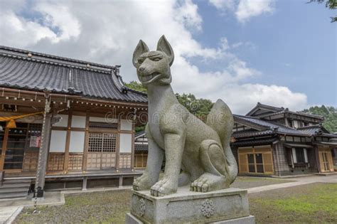 Ilustración de un zorro como mensajero de la deidad Inari