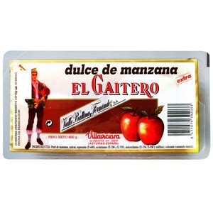 Bote de dulce de manzana El Gaitero con fondo de paisaje asturiano