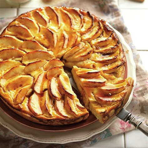 tarta de manzana en sartén