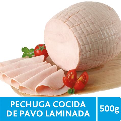 Primer plano de pechuga de pavo cocida