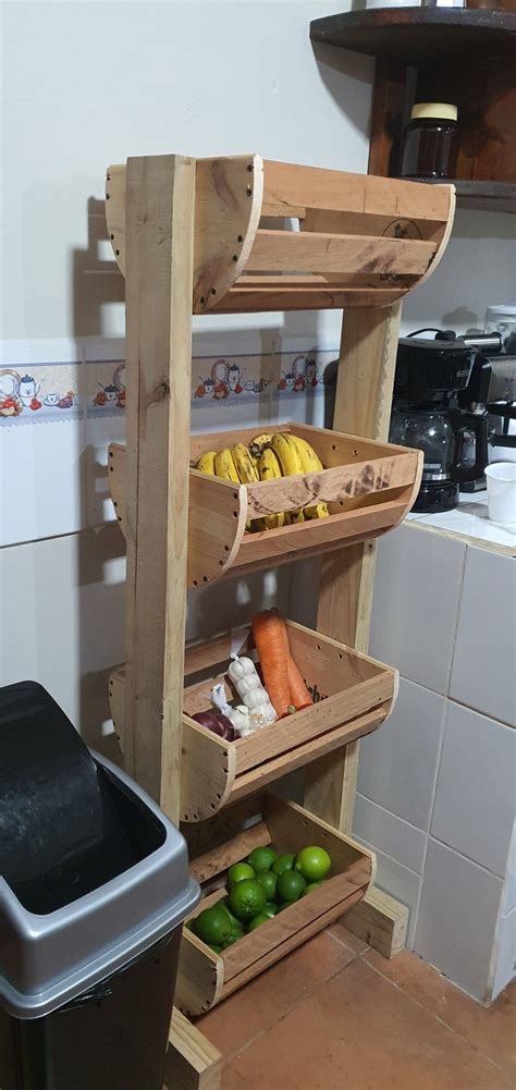 Esquema de un cajón de verdura transformado en mueble vertical